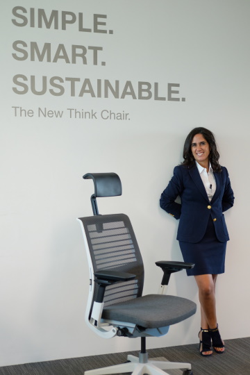 s1 E19 steelcase